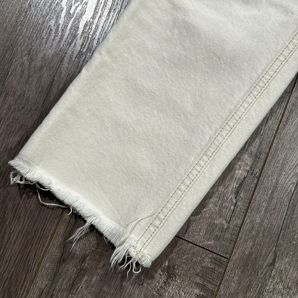 TOPSHOP Ecru Straight Jeans 28 - Picture 3 of 7